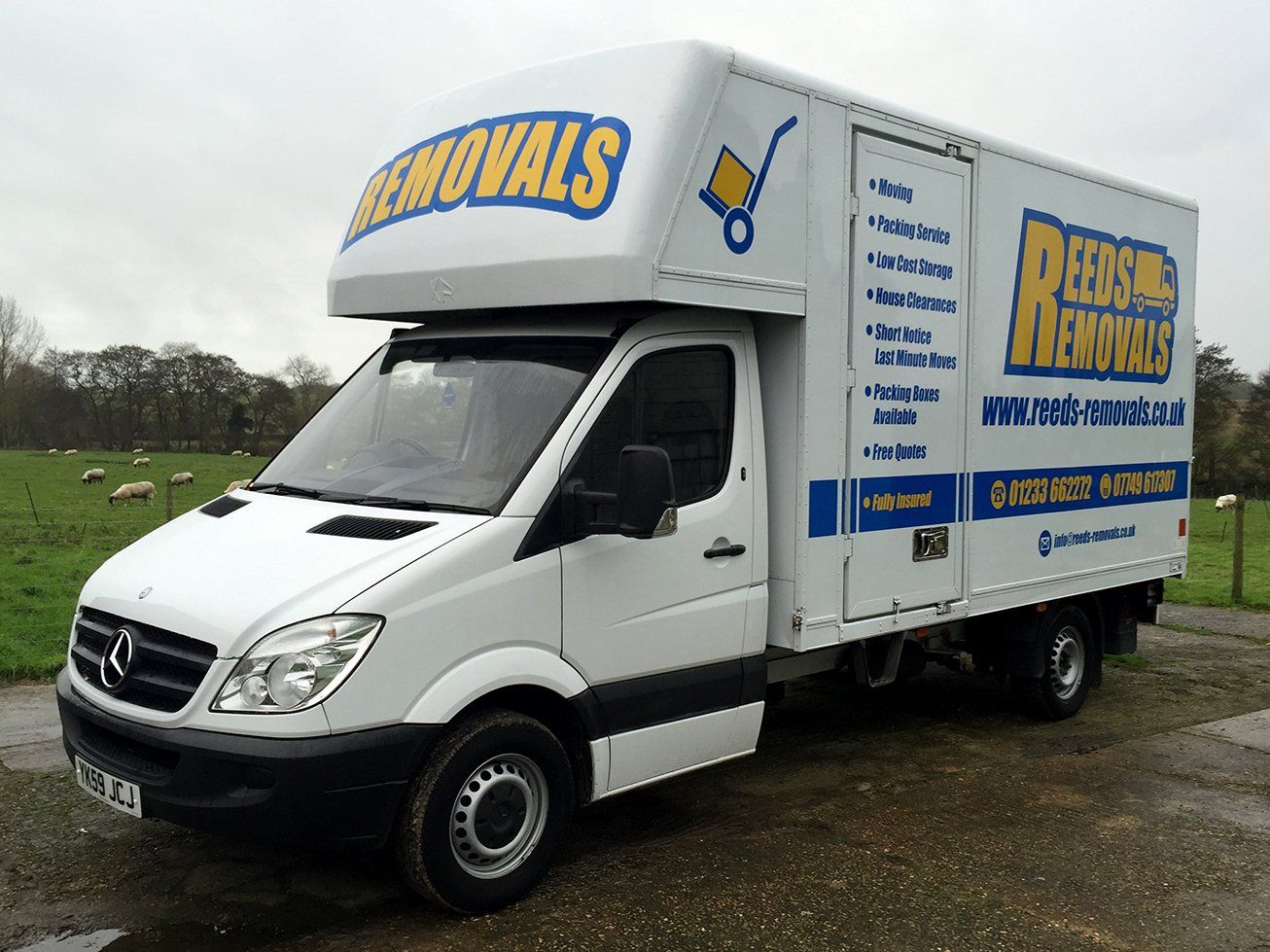 removal lorry graphics