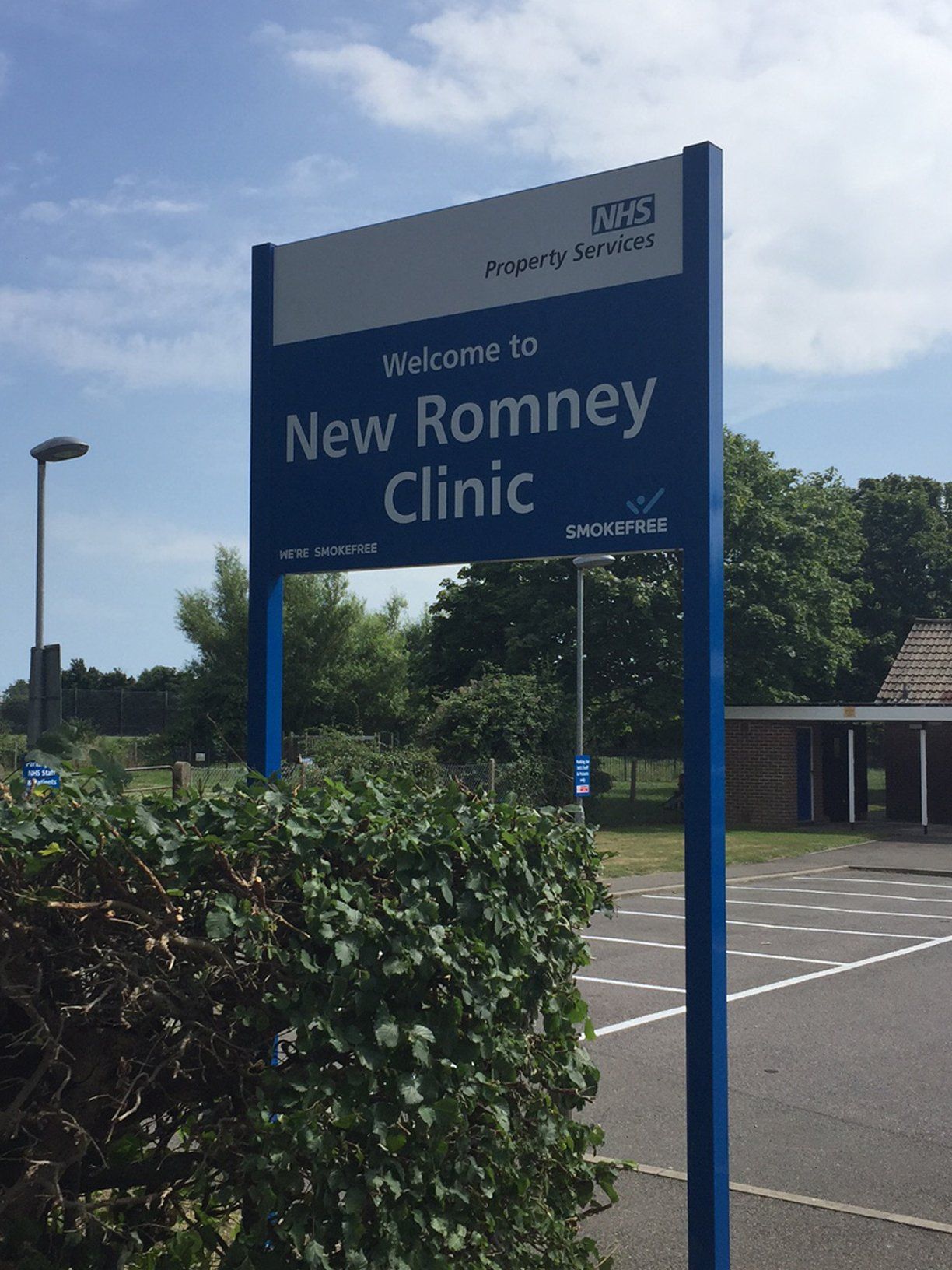 nhs freestanding sign tray