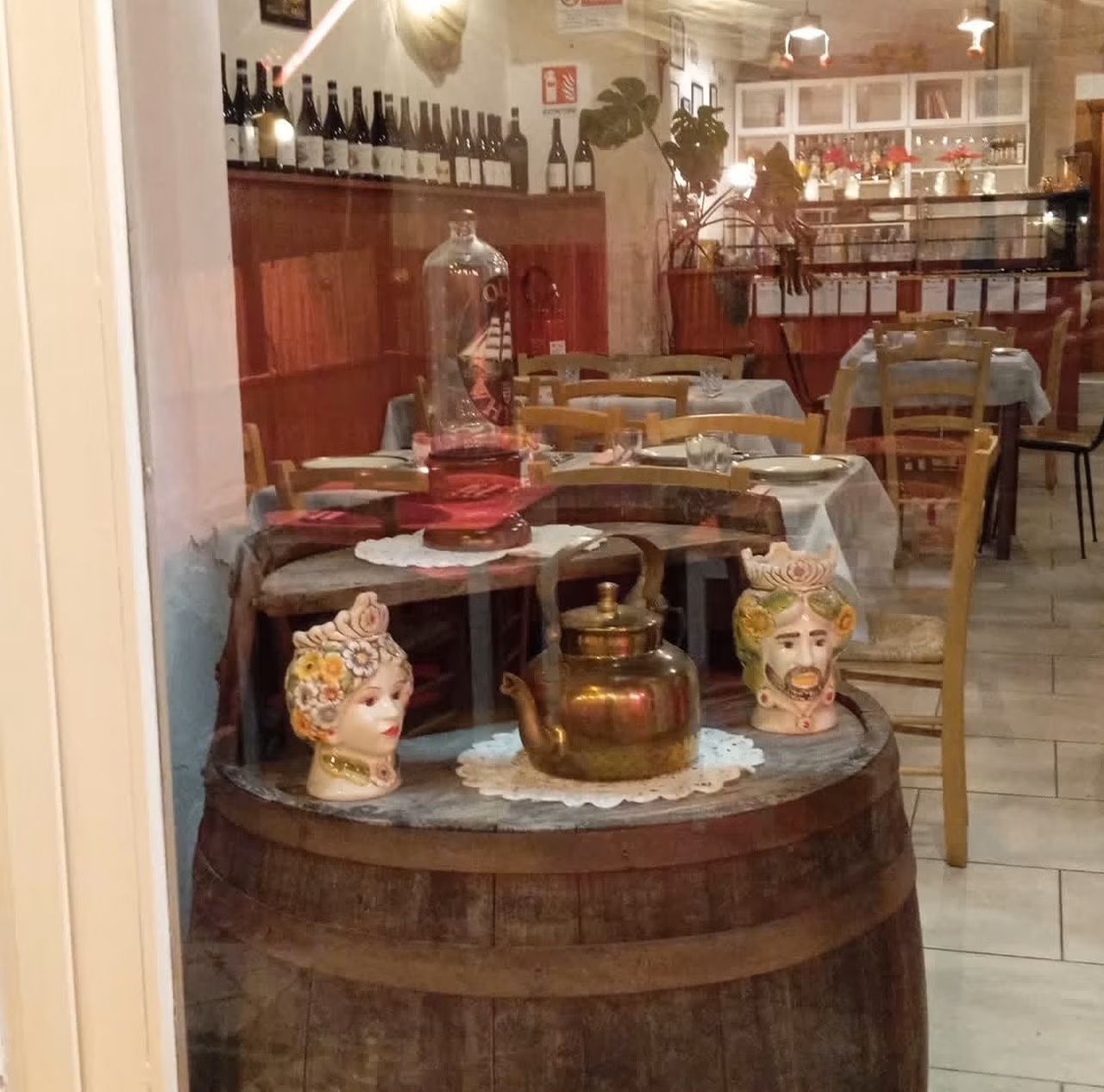 Trattoria La Dogana - interno