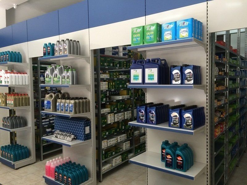 assortimento olio per motore