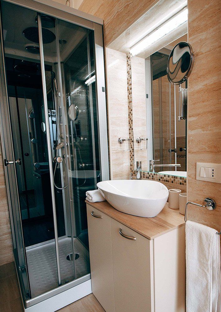 bagno camera Flora 2