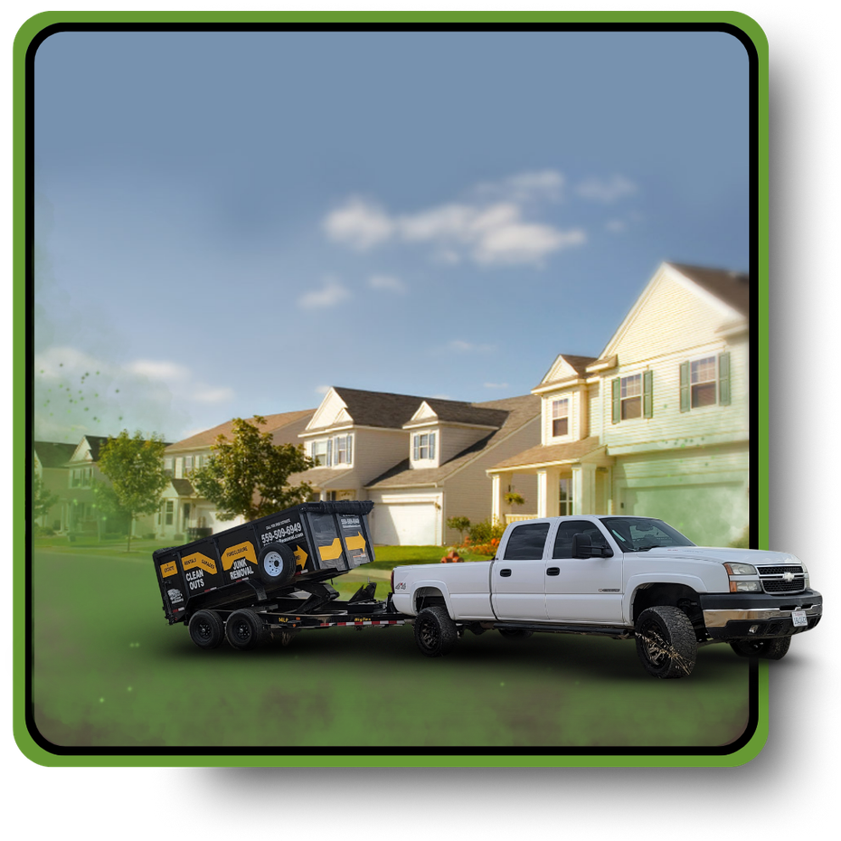 559 Junk Removal Truck in neighborhood