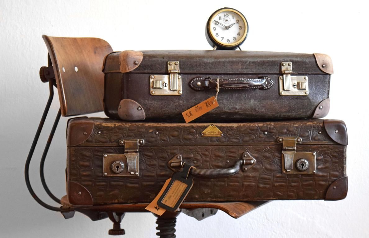 Set: zwei Koffer Antik Vintage Alt Klein Kiste mit Deckel Shabby Mid Century Loft