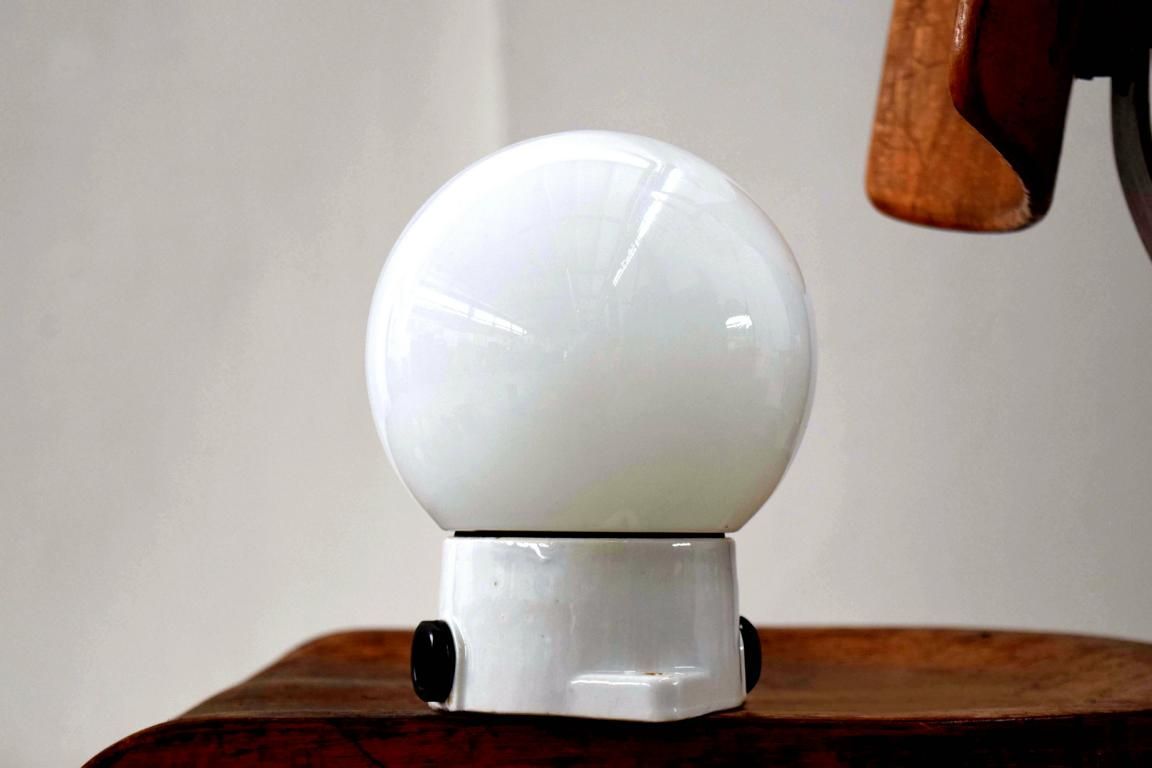 Kugellampe Hoflampe Antik Alt Keramik Milchglas Wandlampe Vintage Weiß