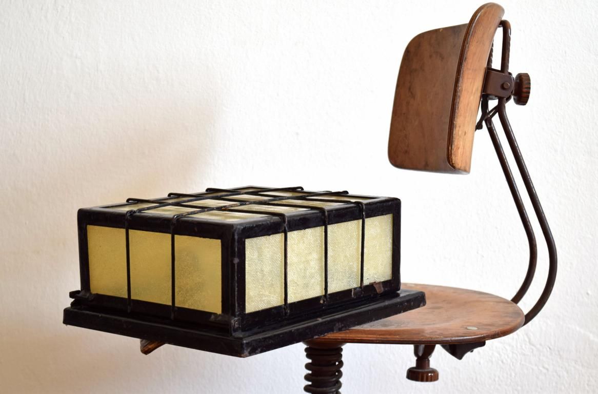 DDR Wand-Decken-Lampe Metall Antik Vintage Alt Schwarz Mid Century Telefonzelle