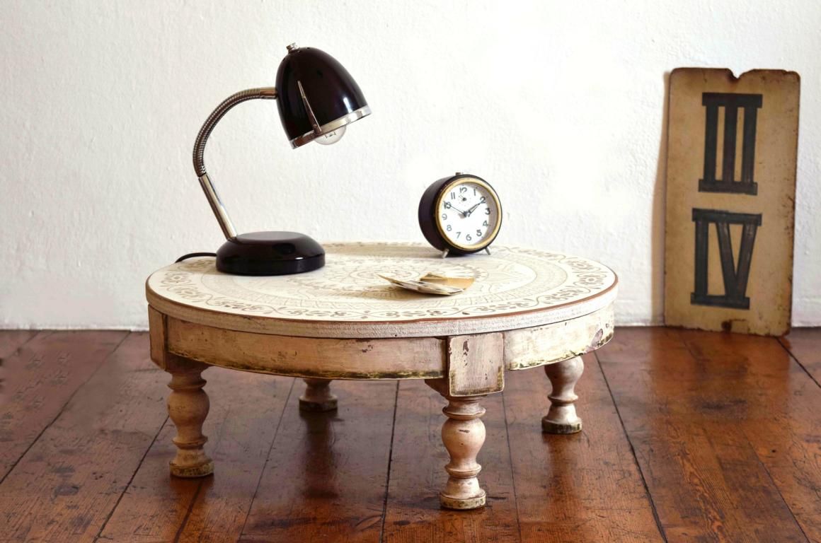 Beistelltisch Yoga Tisch Shabby Weiß Holz Alt Antik Vintage Couchtisch Rund Bajot