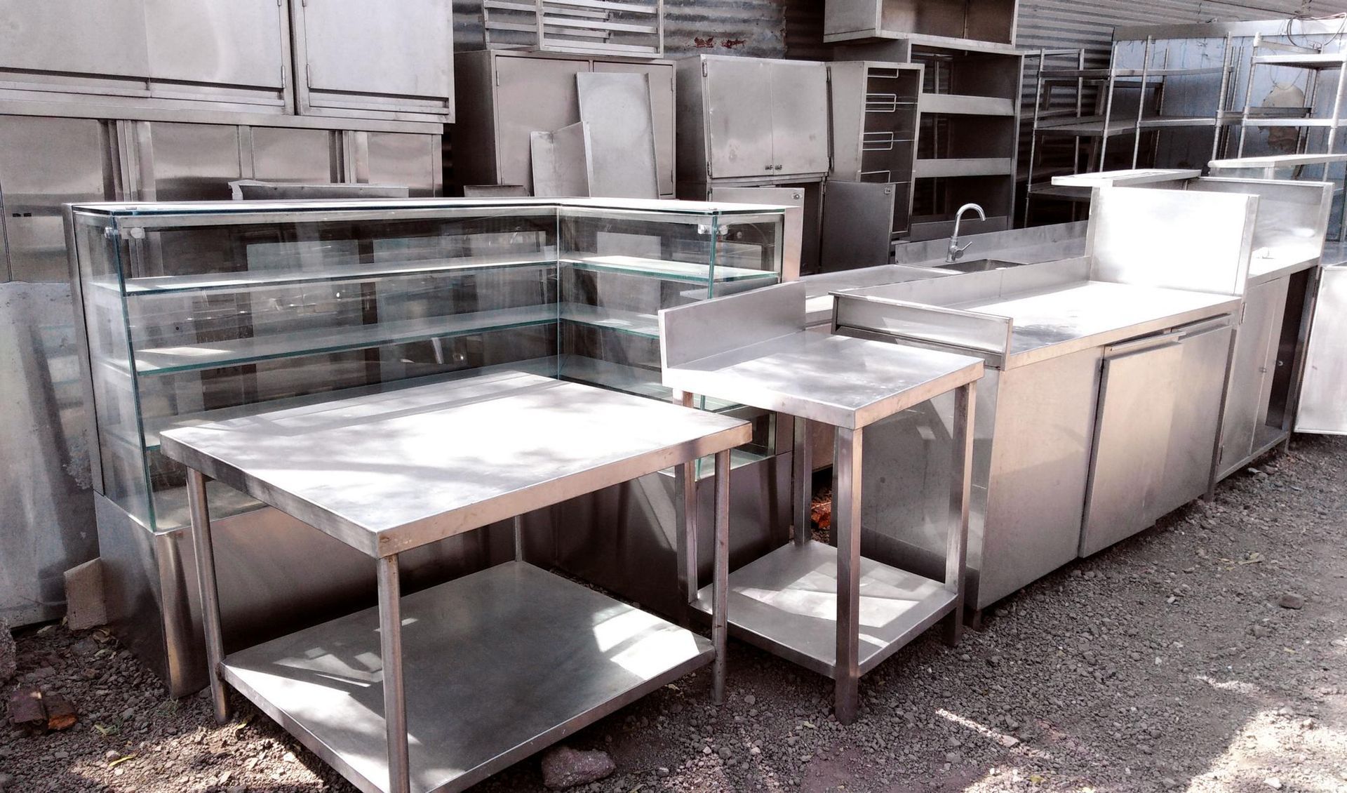 Küchengerät aus Edelstahl sind beliebt werden in Alang schnell verwertet