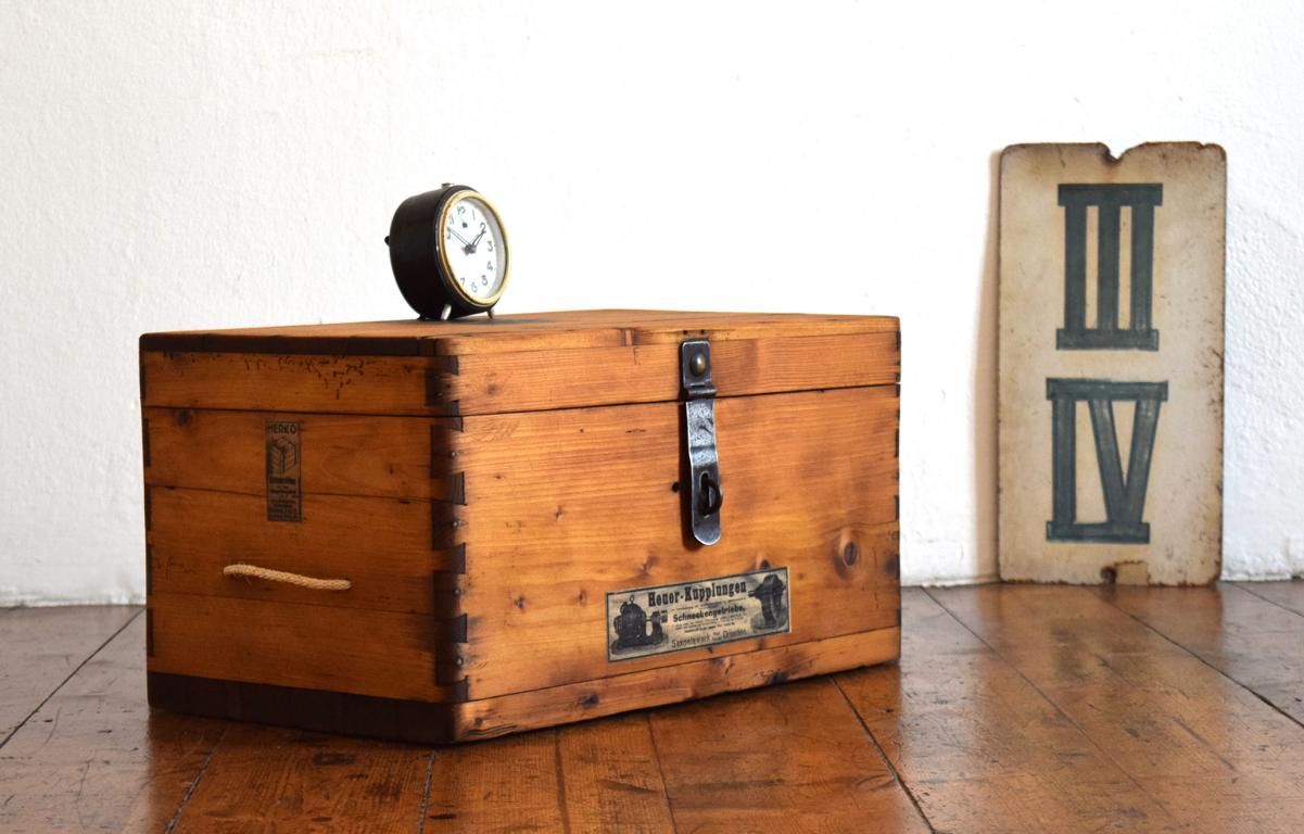 Kiste mit Deckel Groß Truhe Antik Industrie Design Holz Alt Fabrik Vintage Shabby