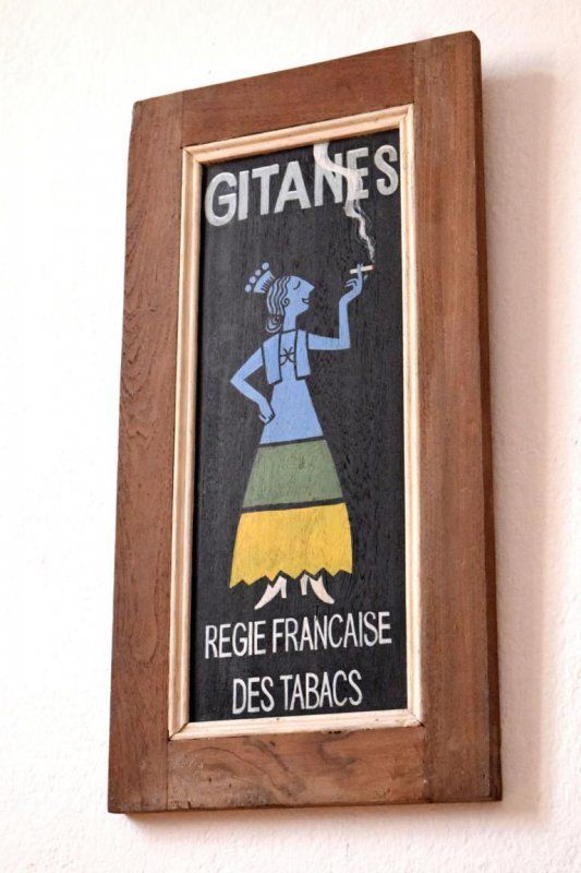 Bild handgemalt Gitanes Zigaretten Reklame Antik Werbung Alt Teakholz Vintage Deko