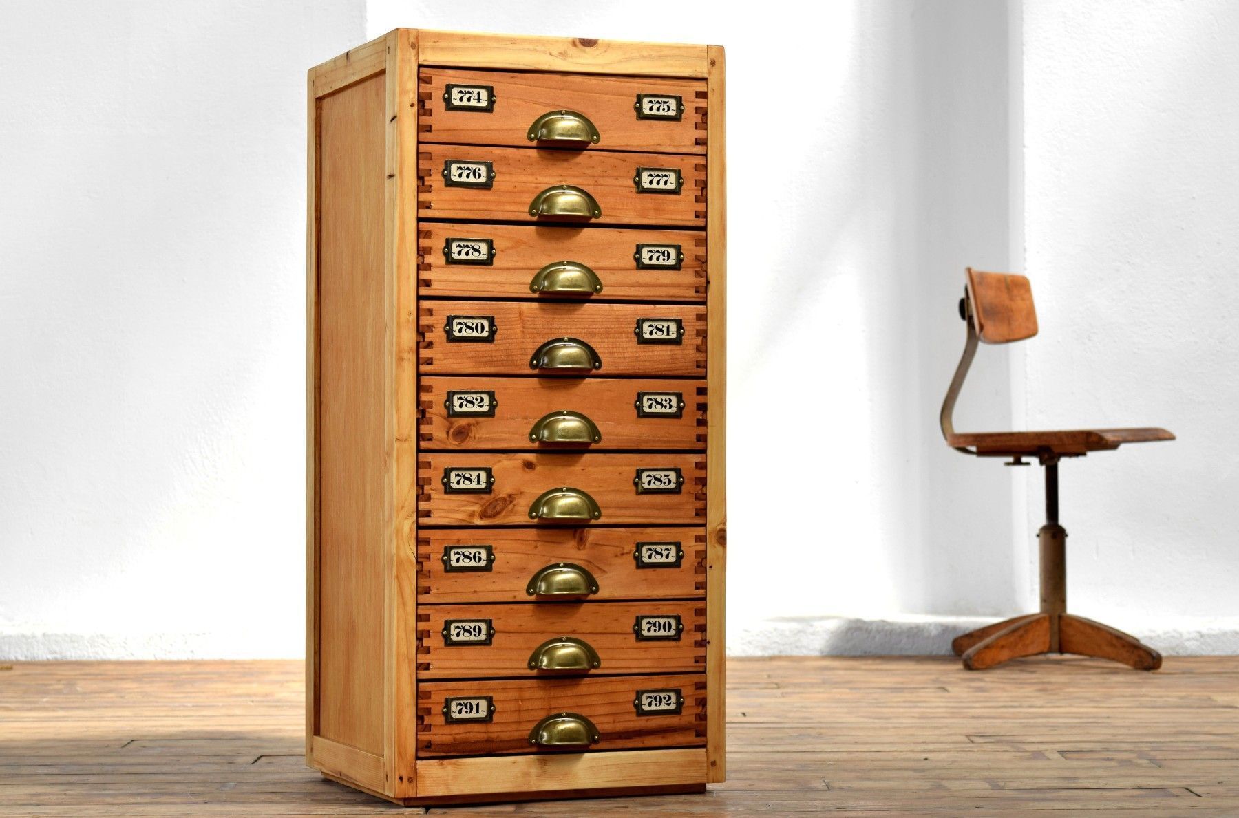 Schubladenschrank Antik Apothekerschrank Alt Vintage Uhrmacher Holz Industrie Design