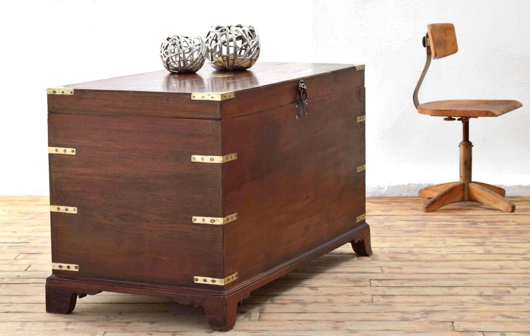 Flachdeckeltruhe Teak Holz Truhe Antik Messing Alt Vintage Groß um 1900 Kiste Kasten