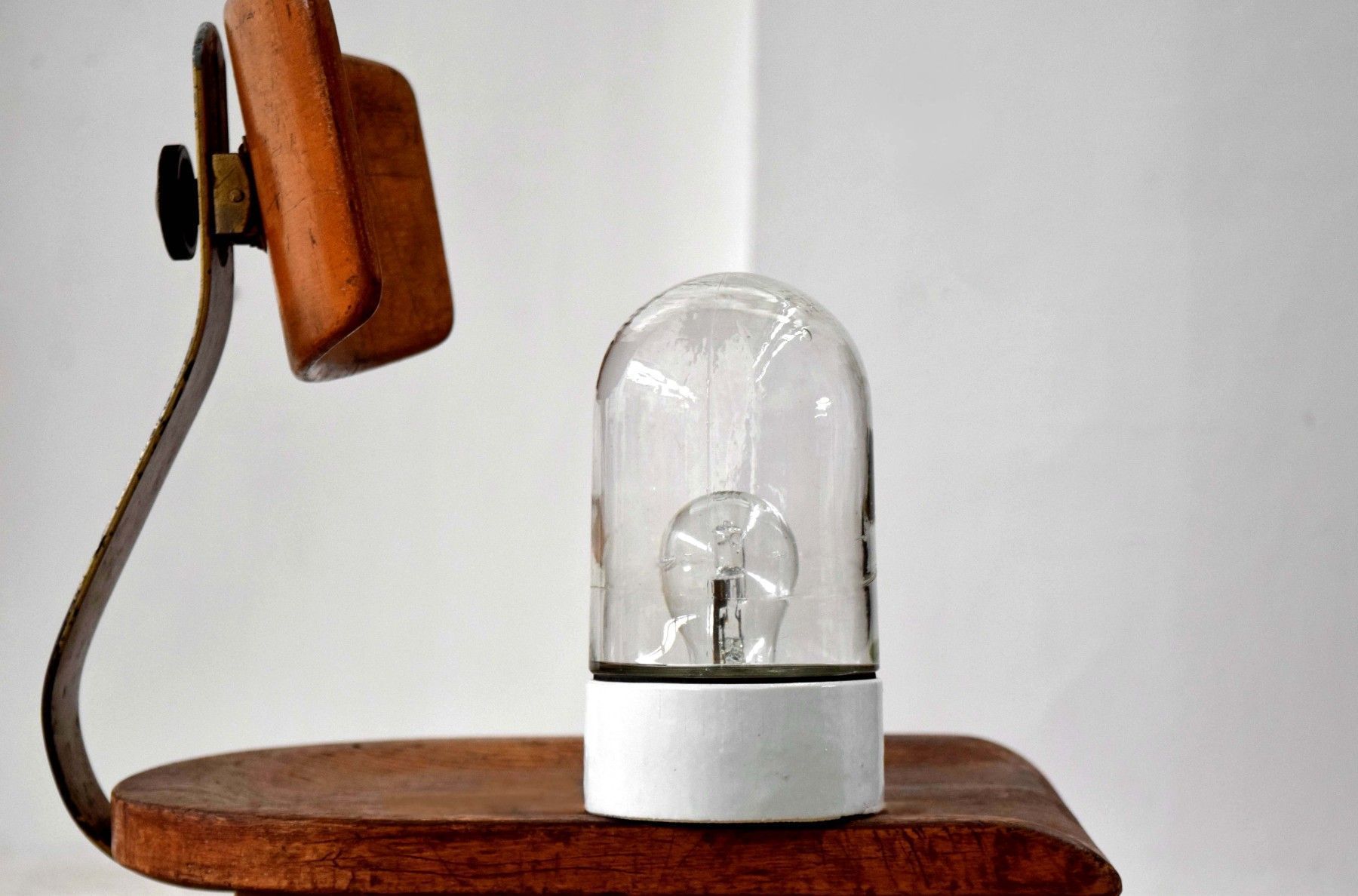 Glaskolbenlampe Hoflampe Antik Alt Keramik Art Deco Wandlampe Vintage Weiß Loft