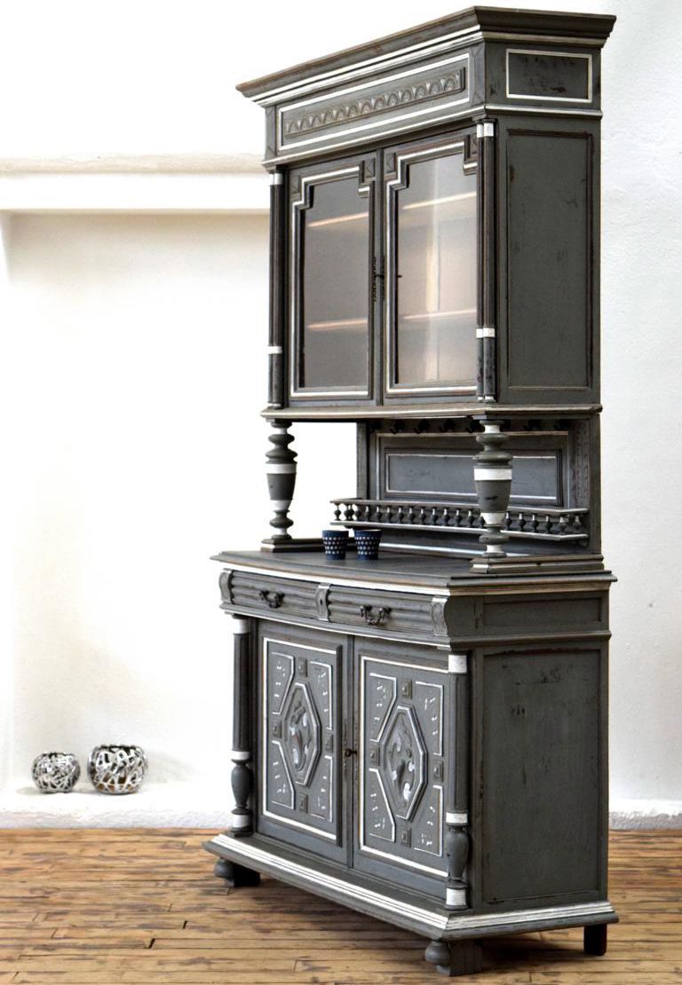 Französische antike Apothekervitrine