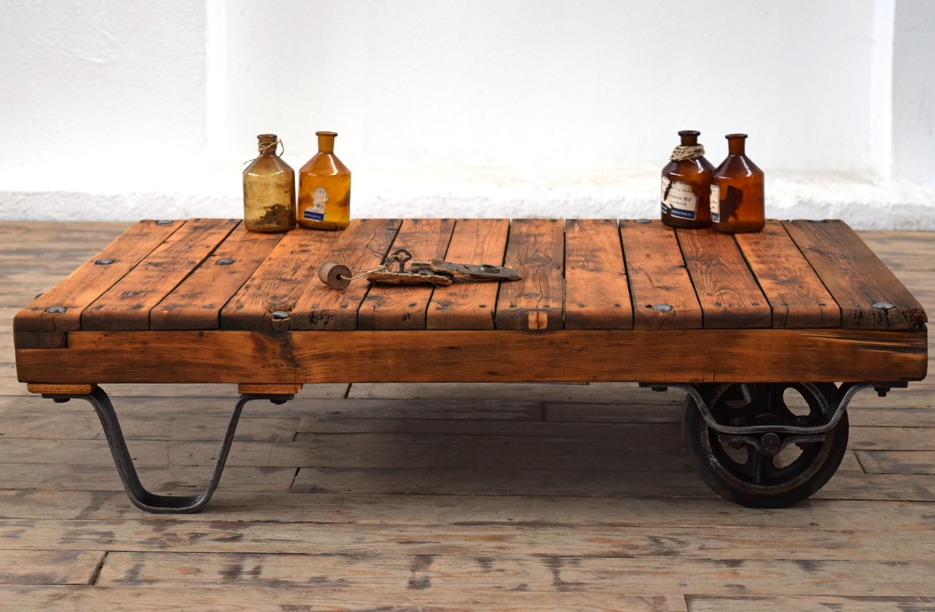 Rollpalette Couchtisch Antik Alt Vintage Loft Shabby Fabrik Design