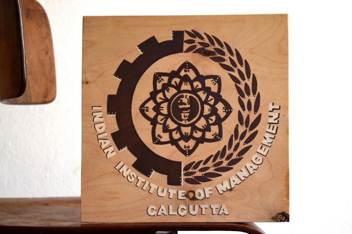 Schild handgemalt Indian Institute of Management Calcutta 25 x 25cm Schule Indien