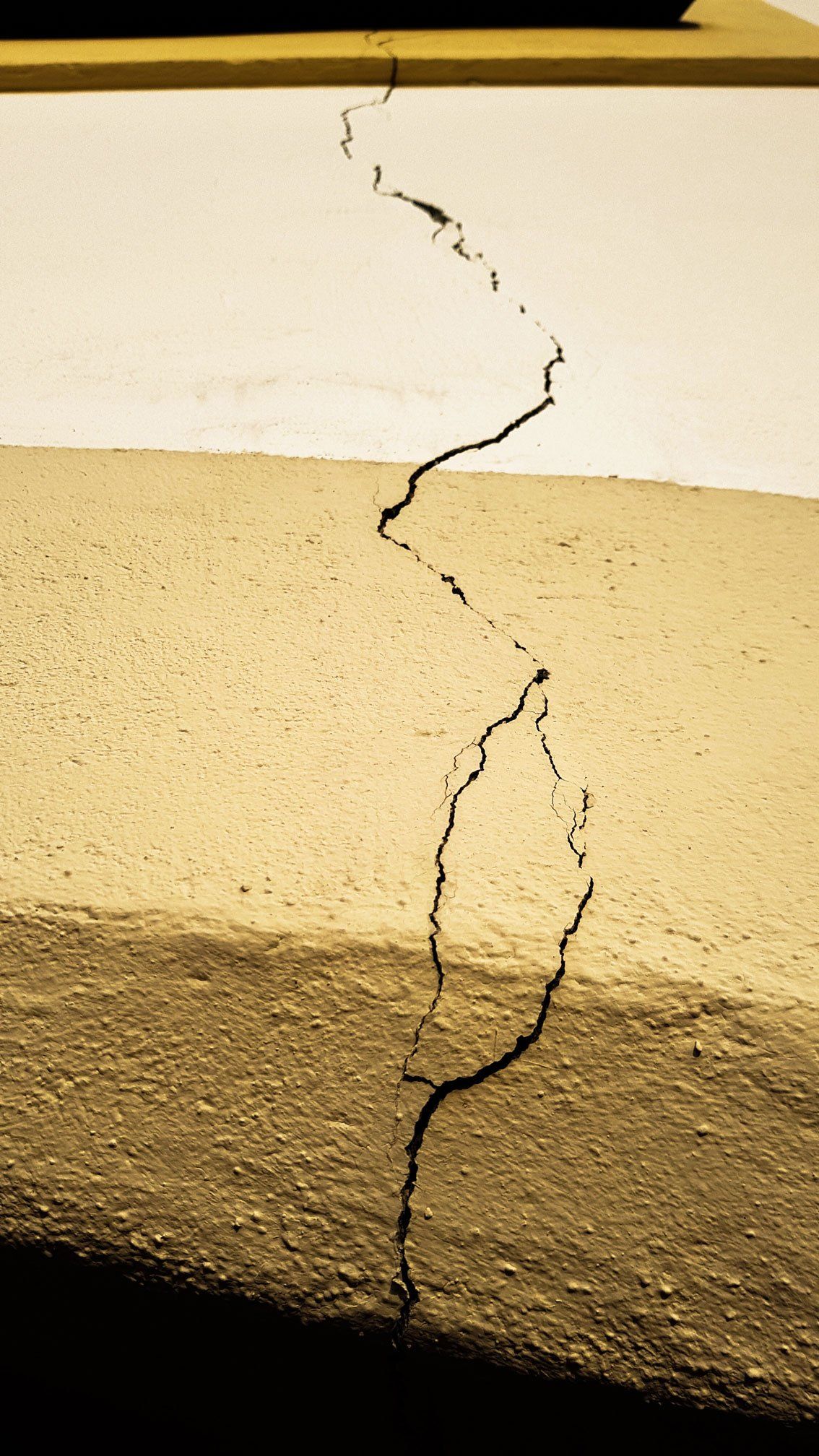 Long Wall Crack — Charlotte, NC — Structural Design Solutions