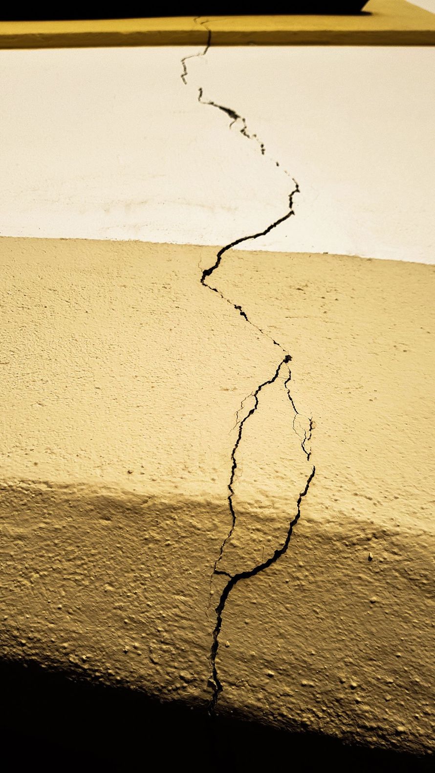 Long Wall Crack — Charlotte, NC — Structural Design Solutions