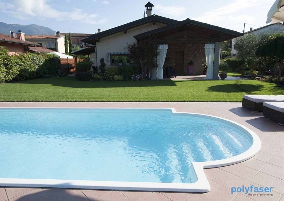 piscine monoblocco in vetroresina