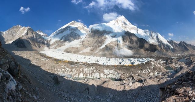Caminata y Campamento en el Everest | SeeMéxico.com