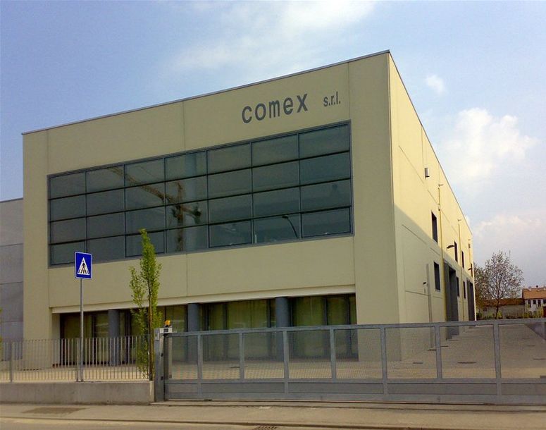 Panoramica officina comex srl