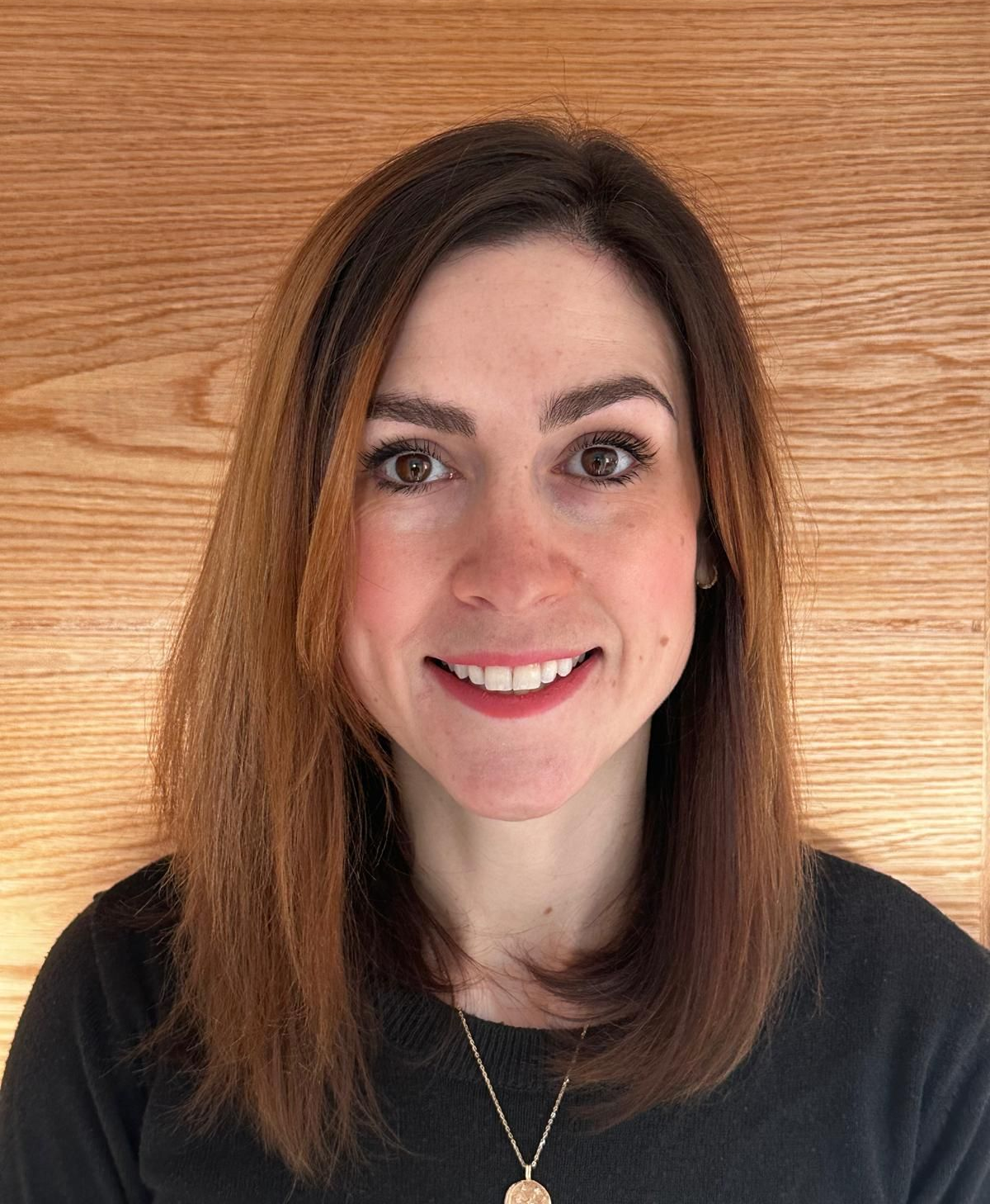 Dr. Claire Robinson photo