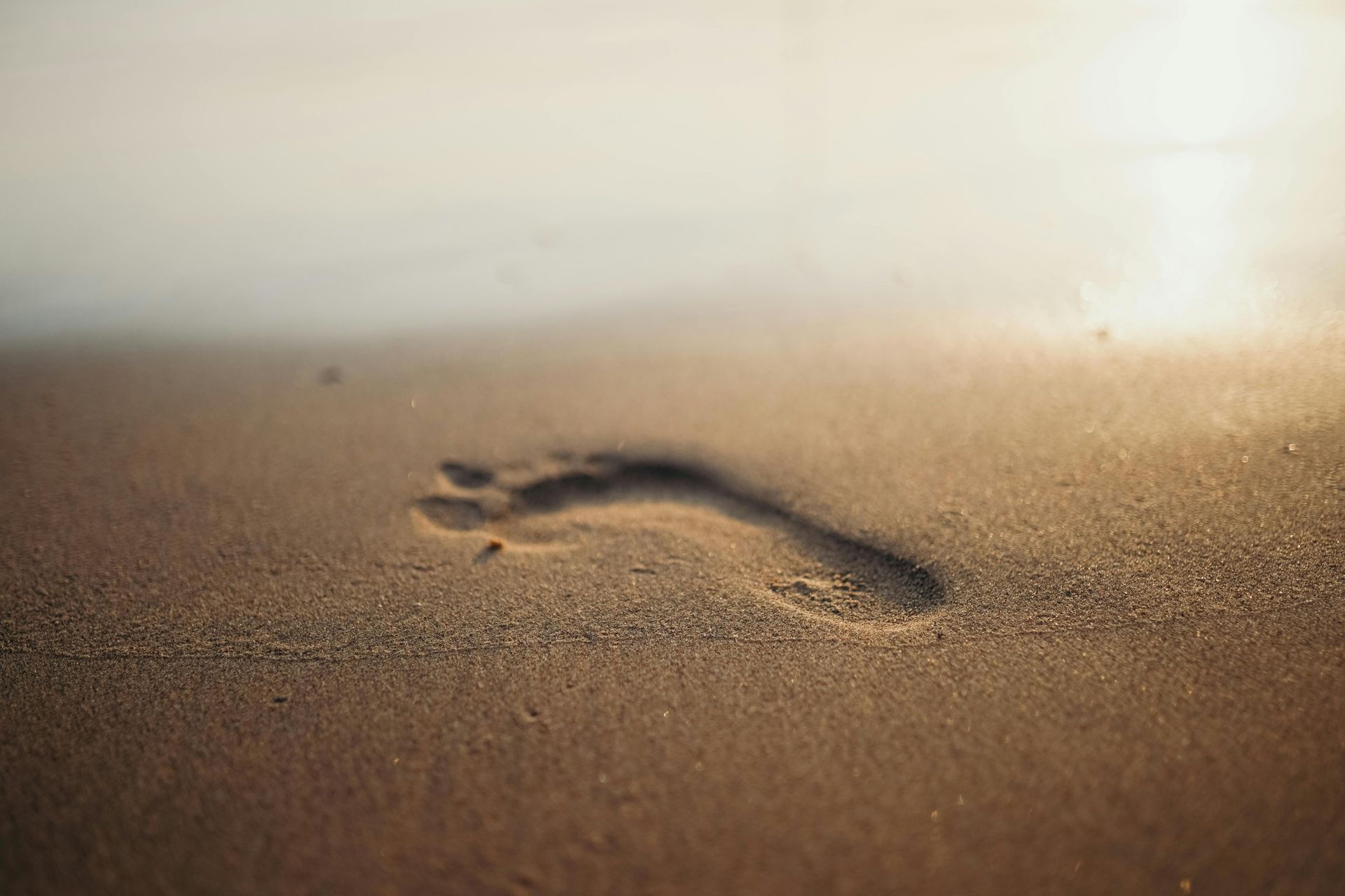 footprint-in-sand