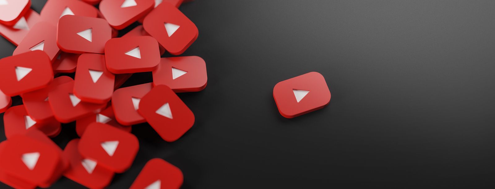 eaderbild zeigt YouTube-Logo und eine erfolgreiche Werbekampagne – Leitfaden für österreichische Unt