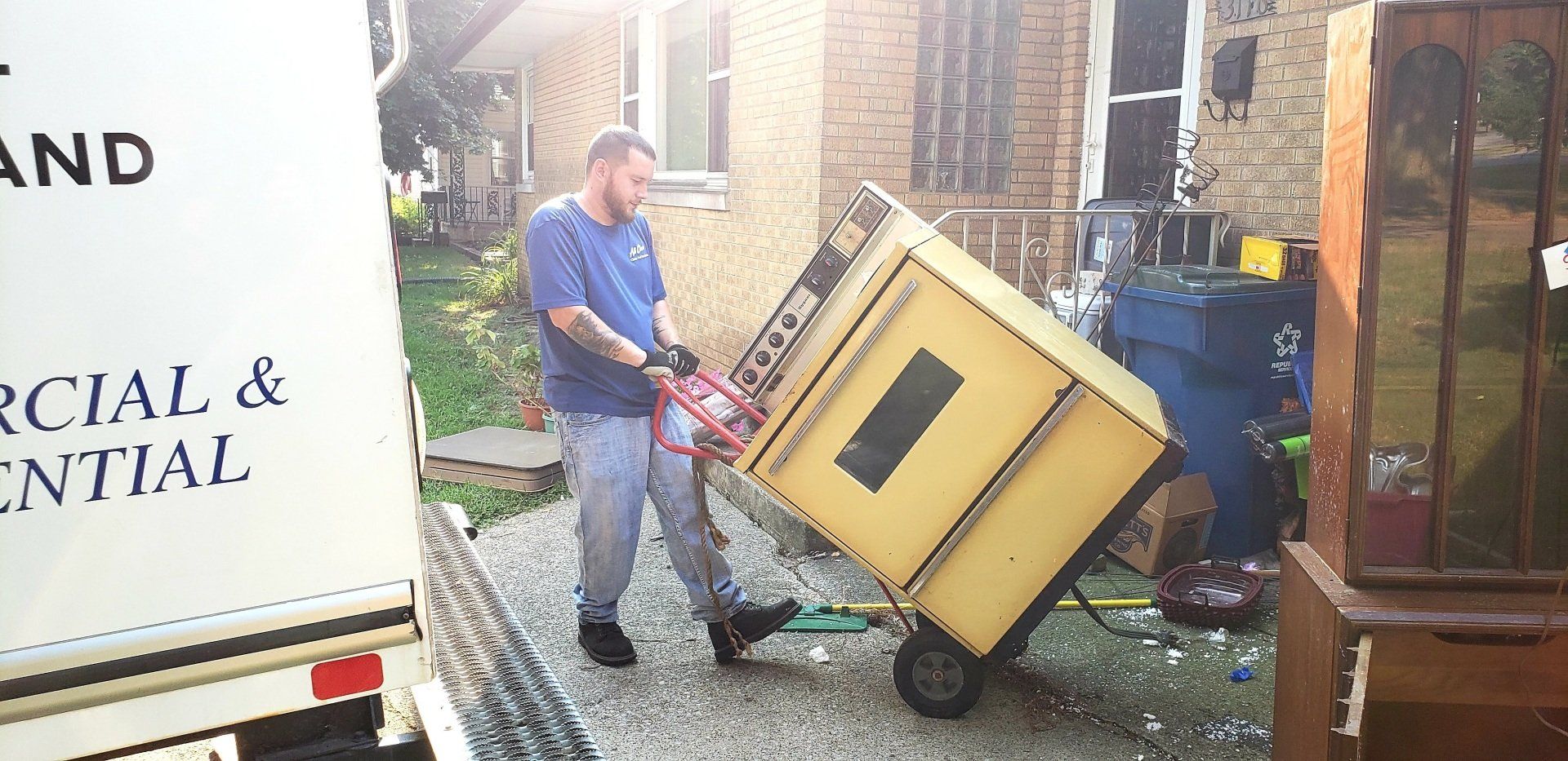 Appliance Removal in Chicago, IL