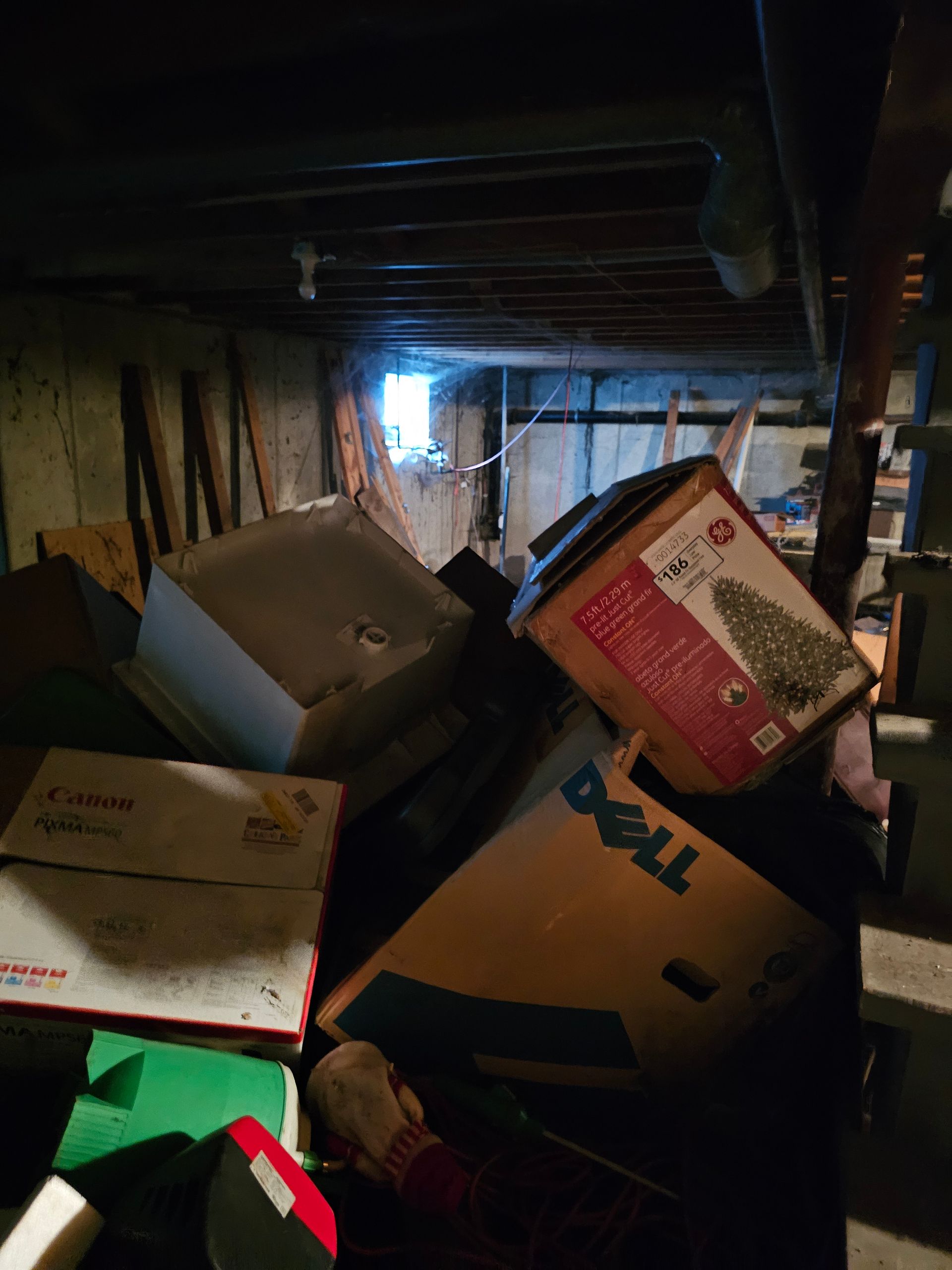 Room With Boxes - Northwest, IN - All Clear Clean Out & Junk Removal Services