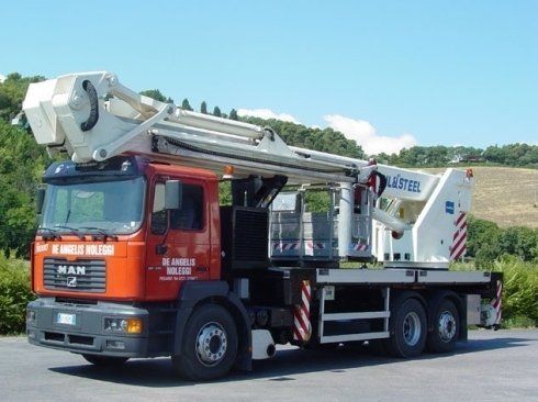 Noleggio Piattaforme aeree per lavori edili