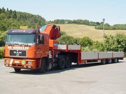 Noleggio autoarticolato