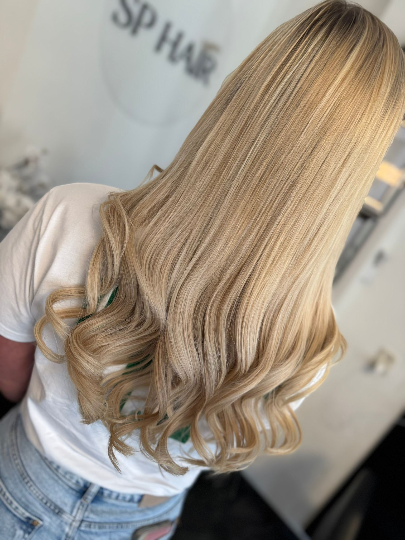 Klant na de nieuwe extensions