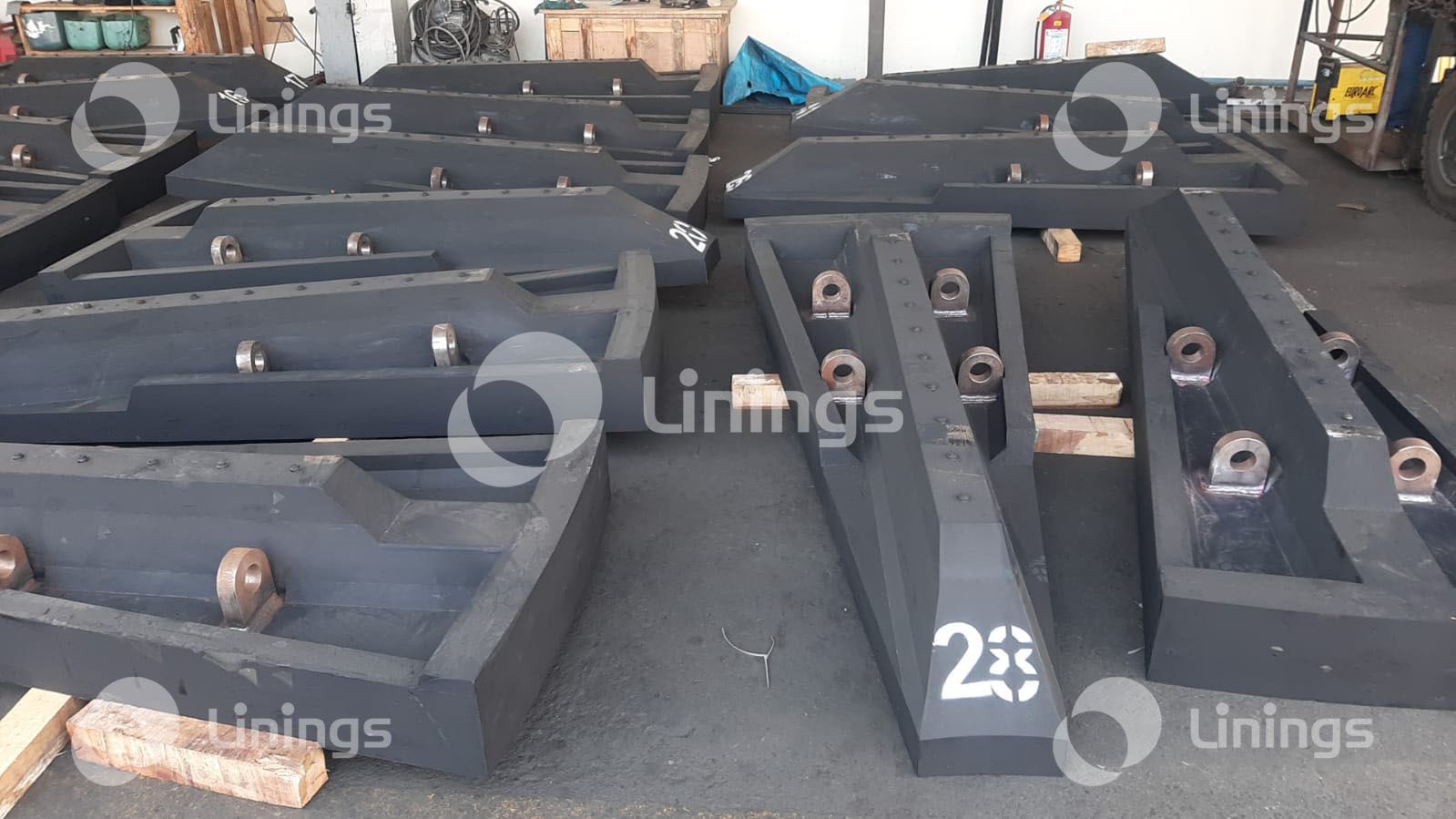 Um monte de caixas pretas com o número 2 nelas