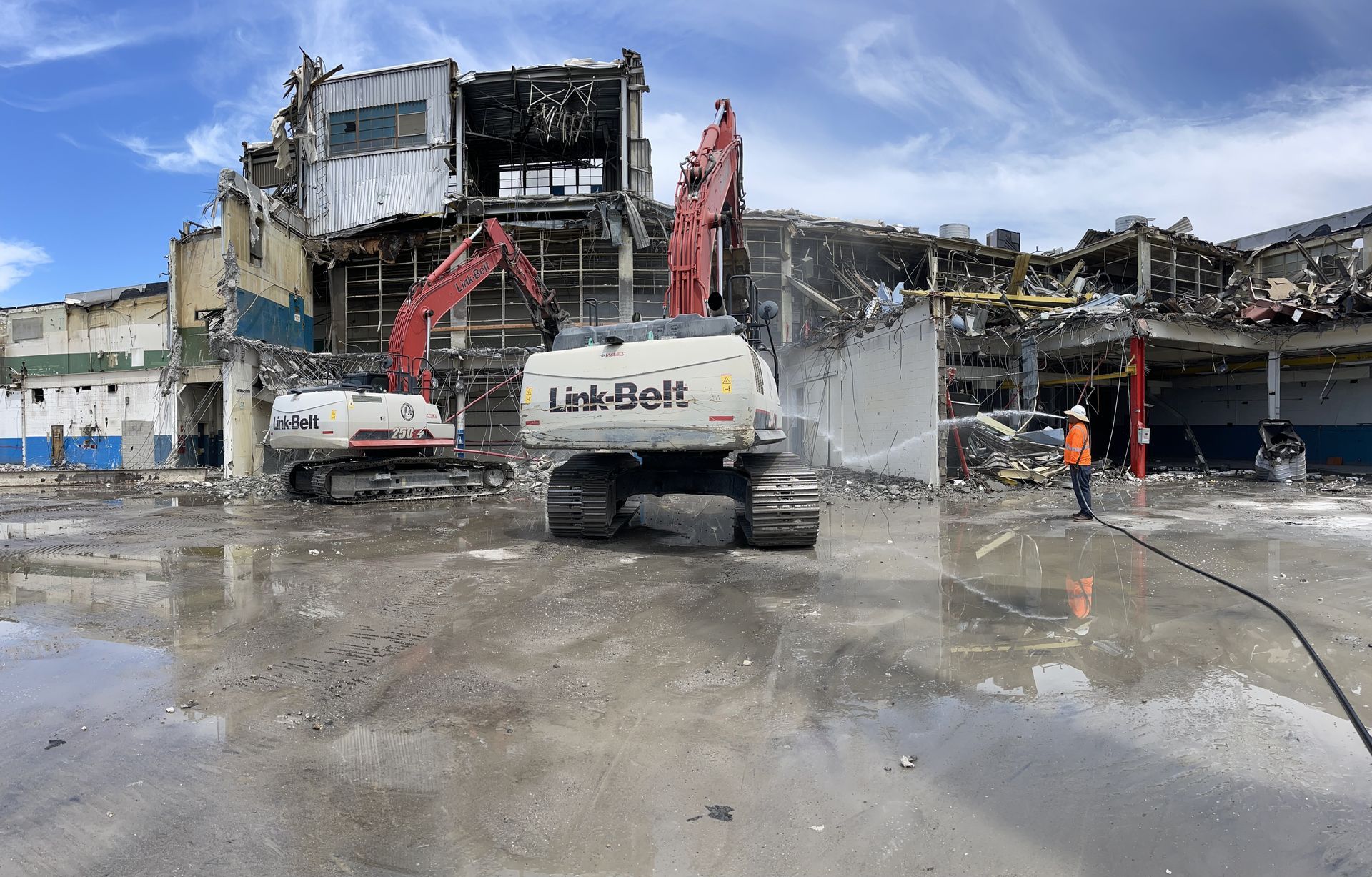 A Large Building Is Being Demolished — Chicago, IL — Sterling Holloway Demolition