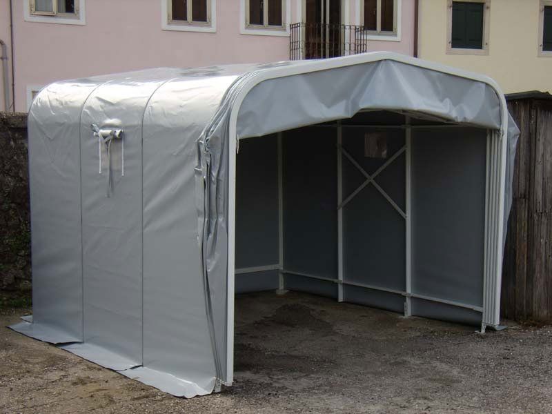 struttura box con tendaggio