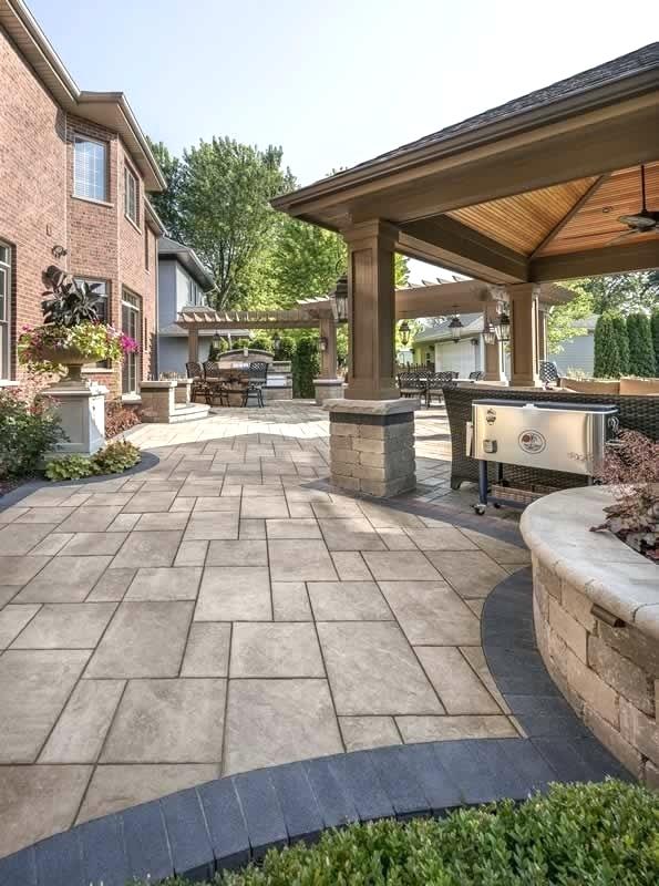 Paver Patios Builder and Designer in Columbus Ohio