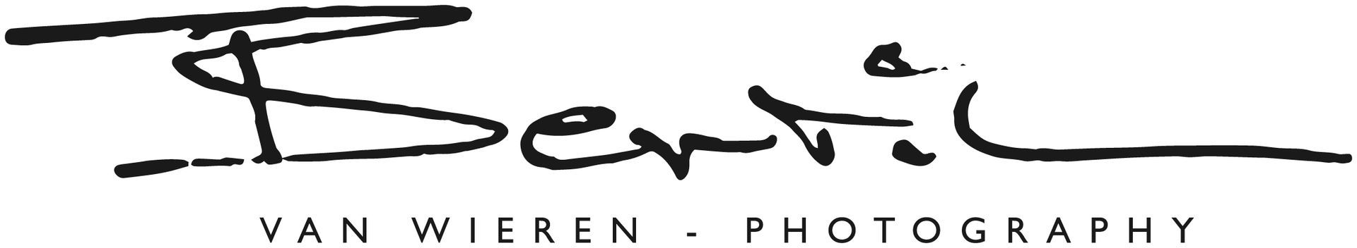 Een zwart-wit logo voor van wieren fotografie