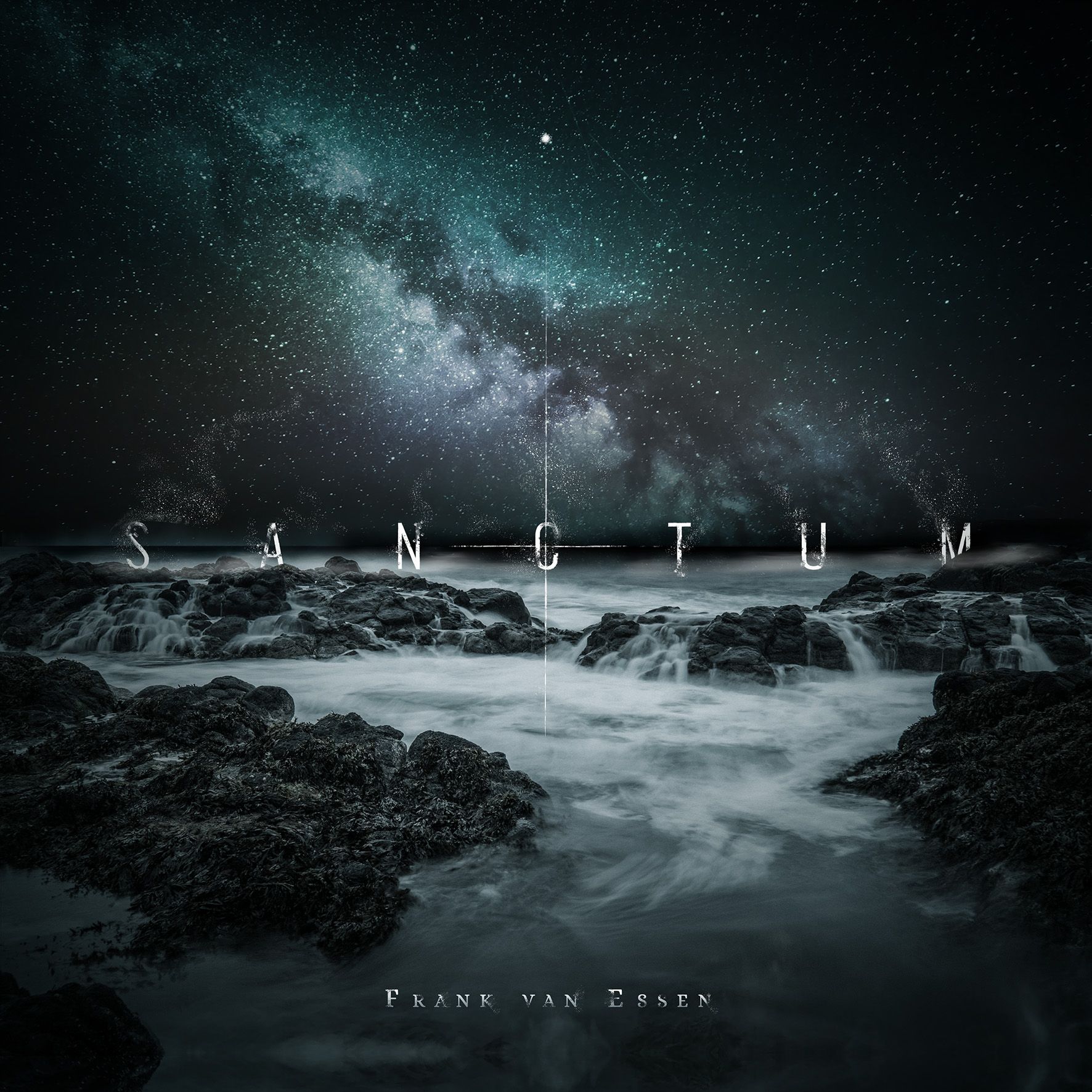 Een zwart-witfoto van een waterval met de woorden heiligdom op de bodem