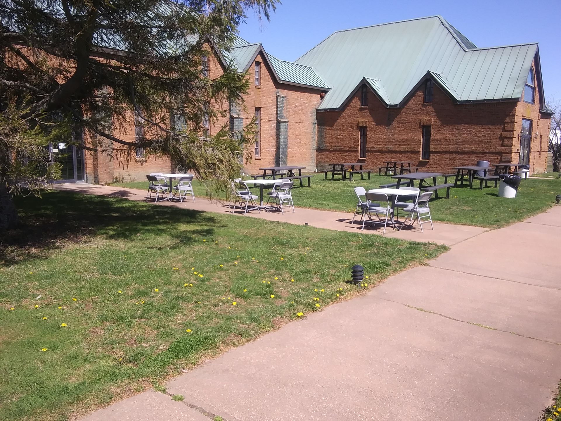 Duckwalk Vineyard South Tasting House in Watermill Long Island