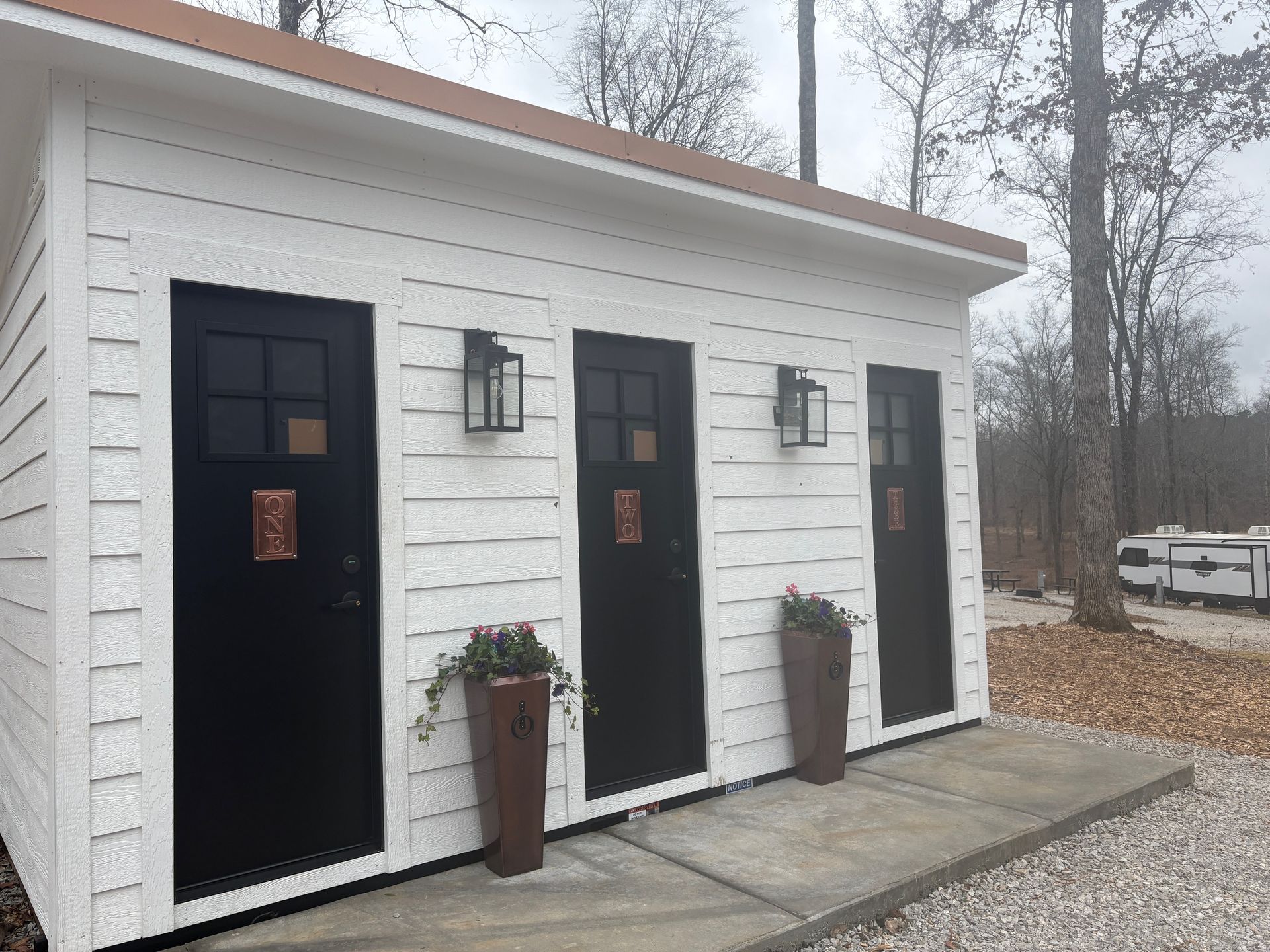 Red Coach Resort Shower Suits