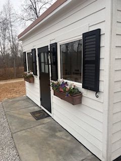 Red coach lauderette