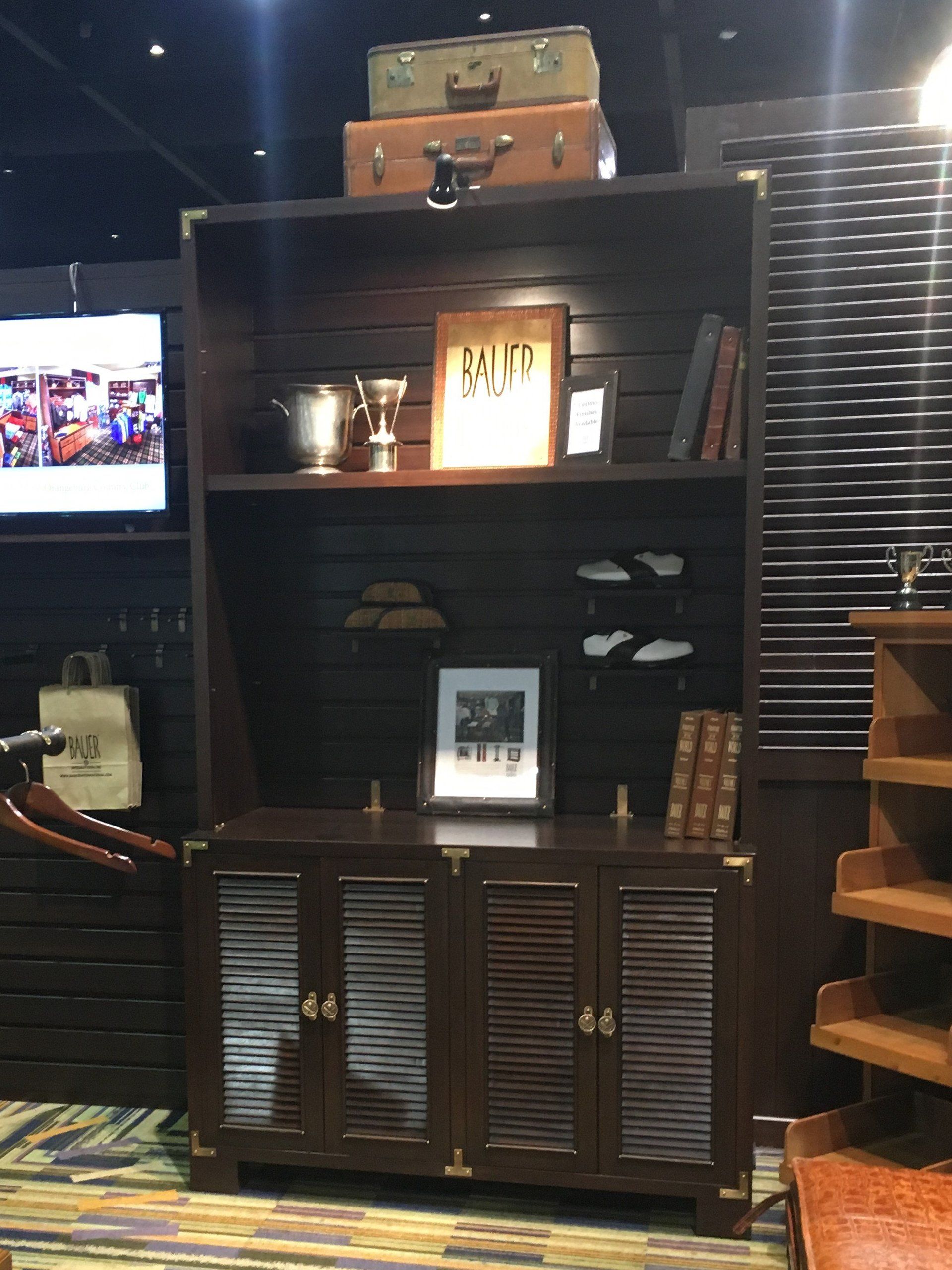 Slatwall Display Cabinet