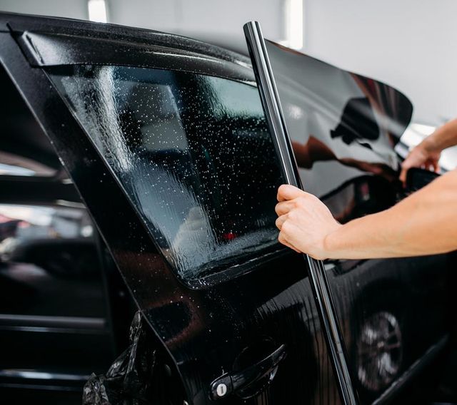 How Long Does It Take To Tint Car Windows? - Instant Windscreens