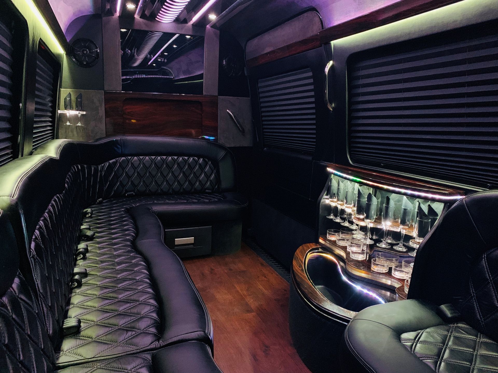 14-Passenger Limo Sprinter