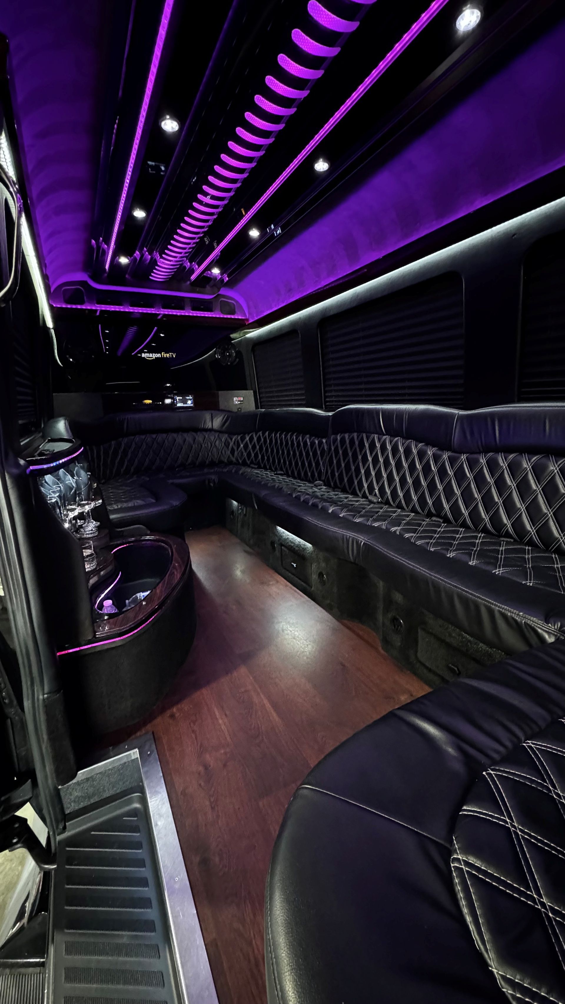 14-Passenger Limo Sprinter