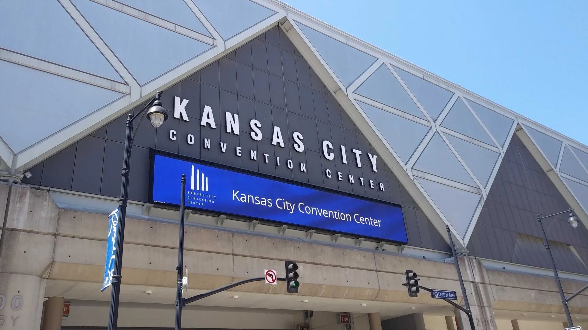 The kansas city convention center is located in kansas city kansas