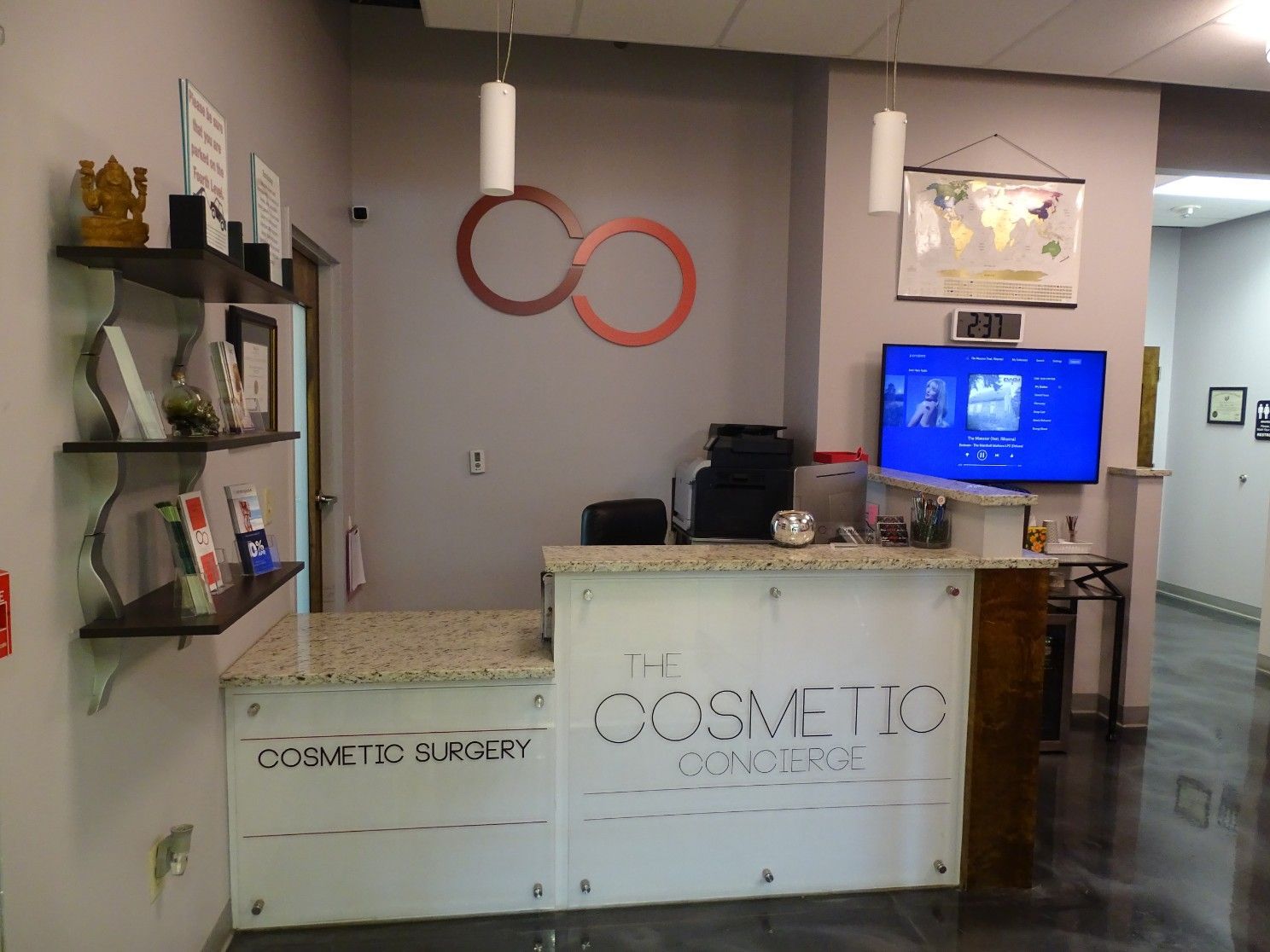 The front desk of The Cosmetic Concierge office