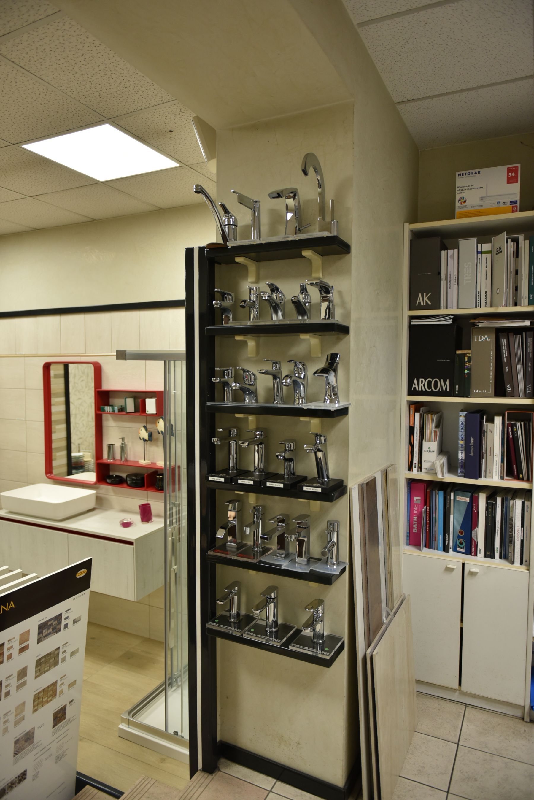 Esposizione rubinetti