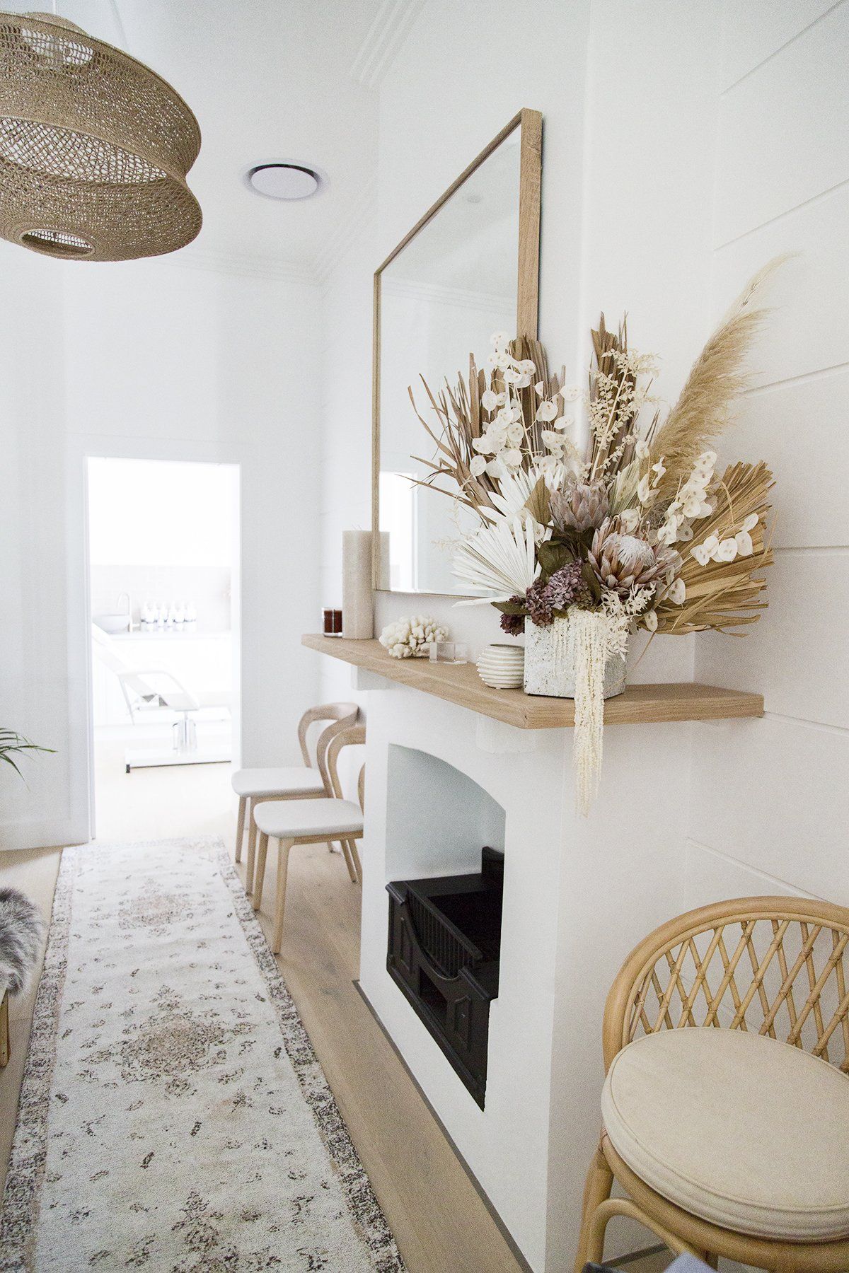 inside weightless float waiting room