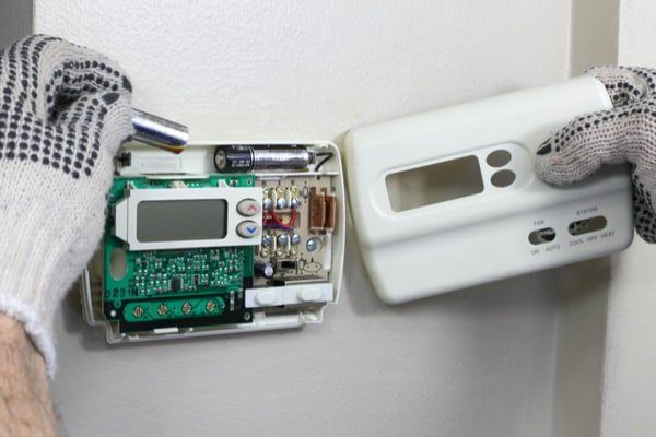 Thermostat Repair